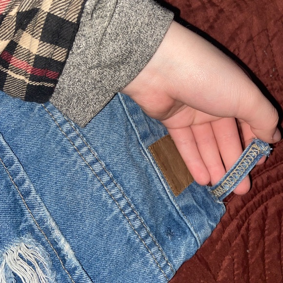 Bluenotes size 30 high rise blue ripped mom jeans - Picture 3 of 5